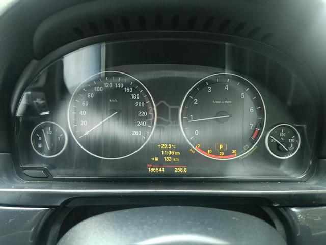 BMW F10 523i M SPORT PAKEJ 2.5 NA (A) CKD 2010 - 4