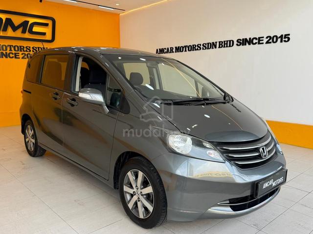 2010/11 Honda FREED 1.5 E I-VTEC MPV 2 POWER DOOR - 5