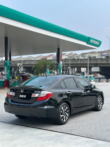2013 Honda CIVIC 1.5 (HYBRID) (A) - 5