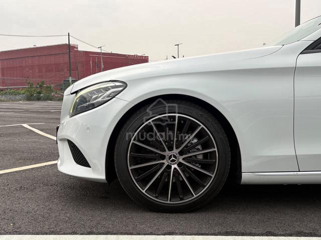 2018 Mercedes Benz C200 Facelift Free Warranty - 3