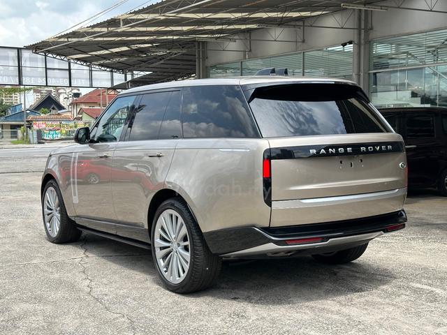 2022 Land Rover RANGE ROVER 4.4 P530 First Edition - 2