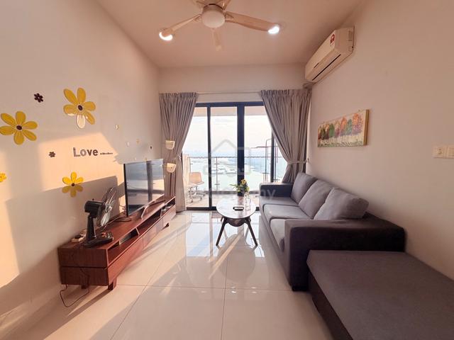 Bay Laurel @ Country Garden Danga Bay 1