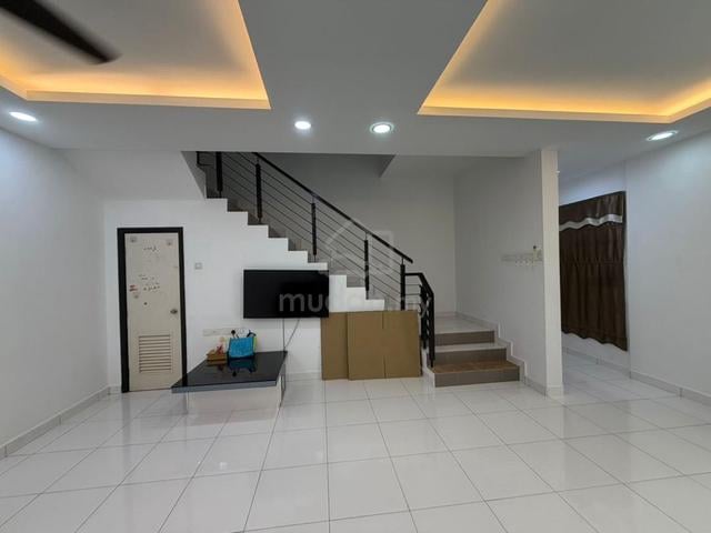 For Rent Dato Onn Perjiranan 12 Double Storey 1
