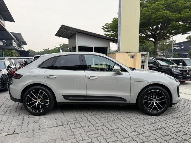 2023 Porsche MACAN 2.0 / PDLS / 14 WAY / GRADE 4.5 - 5