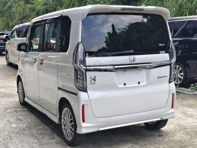 Honda N BOX 0.7 CUSTOM L TURBO 2023 - 4