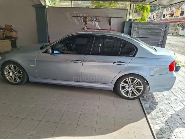2009 Bmw 320i (CKD) 2.0 FACELIFT (A) - 4