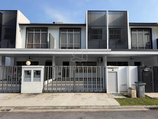FOR RENT : Iconia Garden Residence (Presint A), Taman Impian Emas 1