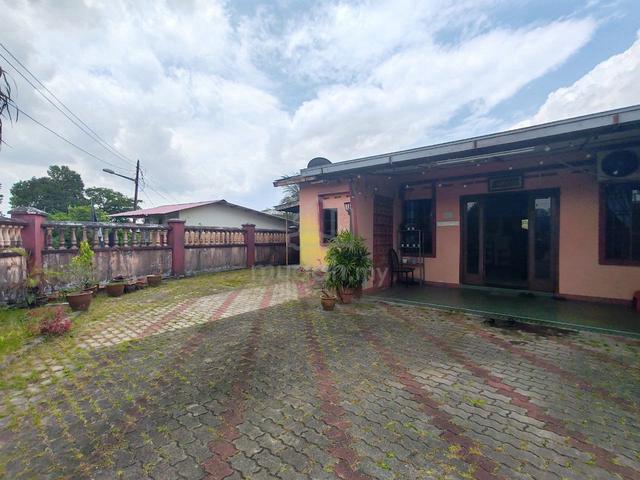 Kampung Melayu Majidee JB Bungalow Sijil Kelulusan Menduduki 1