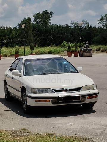 1995 Honda ACCORD 2.0 Auto - 1