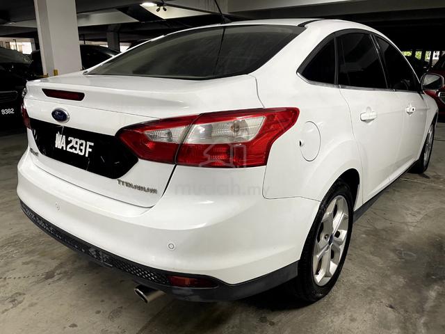 Ford FOCUS 2.0 TITANUM (A) ONE LADIES OWNER - 2