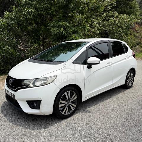 2014 Honda JAZZ 1.5 V (A) - 1