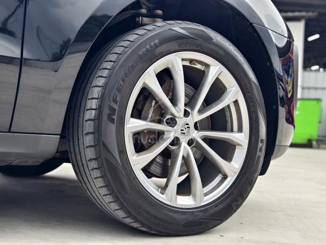 PDLS+ 2023 Porsche MACAN 2.0 BLACK SEAT 27k KM - 4