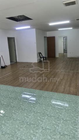 Bukit Beruang Ground floor shop lot for rent 1