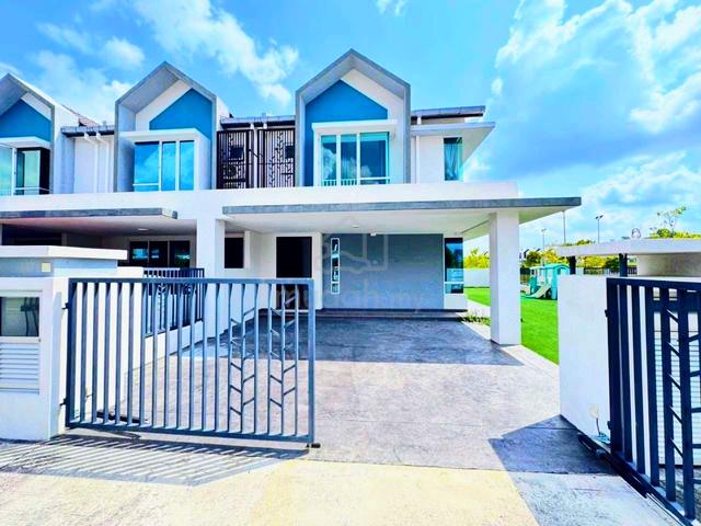 [BELOW MARKET] CORNER 2Stry Serenia ARIYA in Dengkil 1