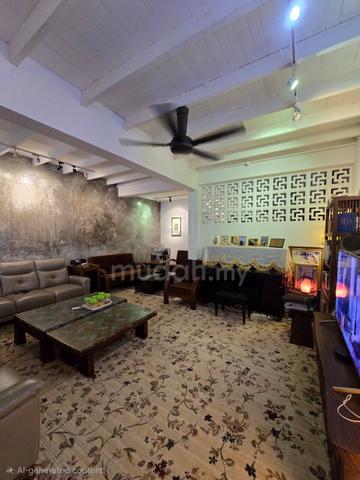 RUBBER ROAD 2-Storey Terrace Intermediate For Sale Near Satok Plaza 1