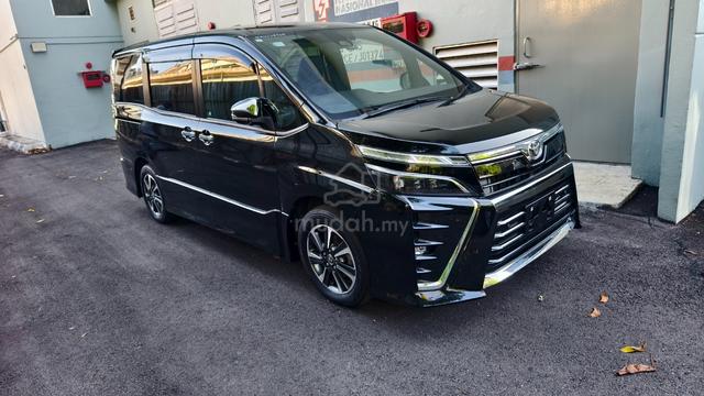 2021 Toyota VOXY 2.0 ZS KIRAMEKI III (A) - 2