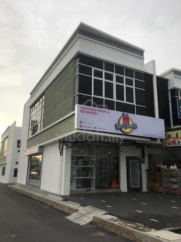 2 Storey Shop Lot Di Bandar Laguna Merbok Sp Kedah 1