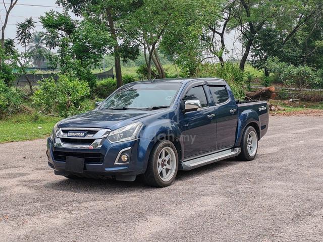 2017 Isuzu D-MAX 2.5 MANUAL 4X2 LOWER EDITION - 2