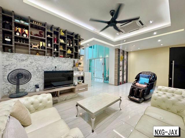 Bandar Bukit Raja Delora Klang Fully Renovated 2.5 Storey For Sale 1