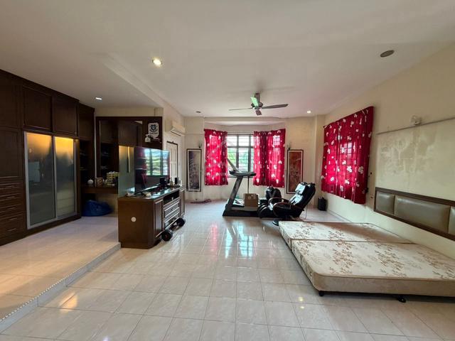 【🍀Spacious Garden Corner Lot】Semi D House Bukit Katil 1