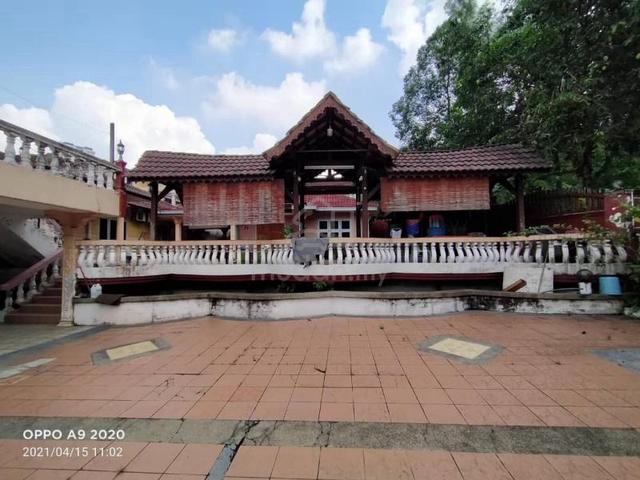 Semi-d 1sty for Sale 5r3b Corner at Semi-d Corner Taman Cheras 1