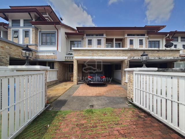RENOVATED 2 Storey Terrace Jalan Kubah, Bukit Jelutong Shah Alam 1