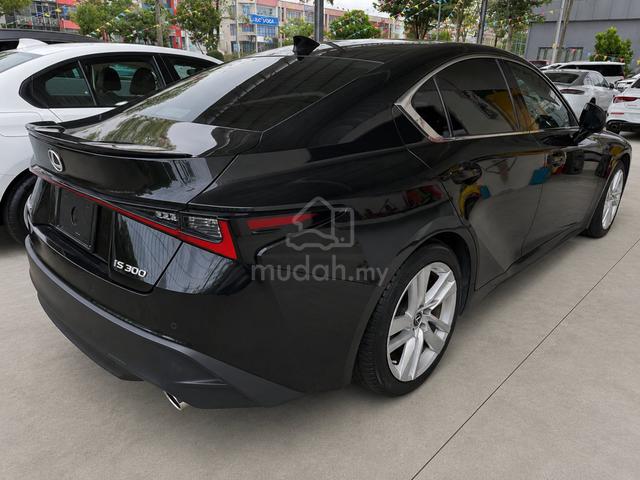 2021 Lexus IS300 LUXURY (A) RECON LOW MILAGE!! - 2