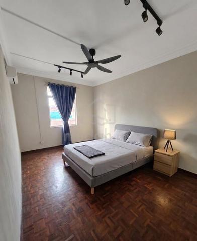 Sir petaling Medium Room For Rent near lrt Awan Besar 1