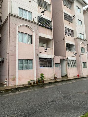 Desa Saujana 1