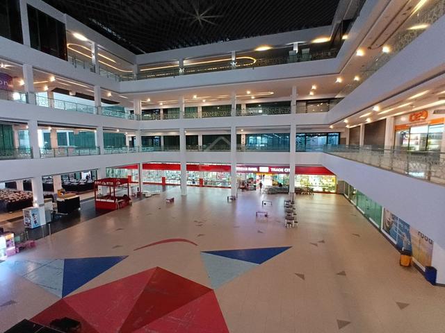 Shoplot STAR AVENUE SUBANG Surrounded by matured residential 1