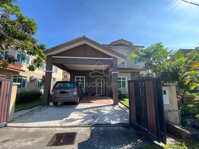 RENOVATED SPACIOUS Double Storey BUNGALOW Desa Pinggiran Putra Kajang 1