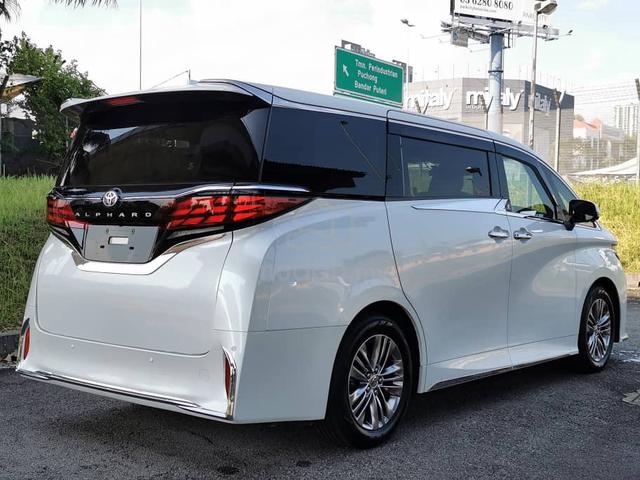 BIGSALE✅2024 Toyota ALPHARD 2.5 Z Chrome BSM 360 D - 2