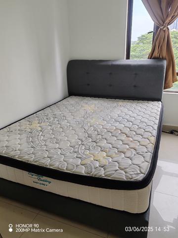 Medium Room for rent at Royal domain Condo,Sri putramas 2, Jln Kuching 1