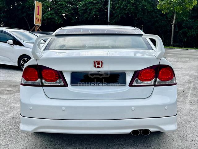 2011 Honda CIVIC 1.8 I-VTEC (A) - 2