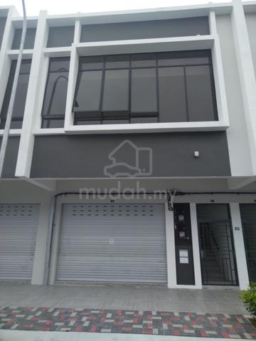 Kluang Bandar Primer @ Nearby Lotus & MPK (First Floor Shop for Rent) 1