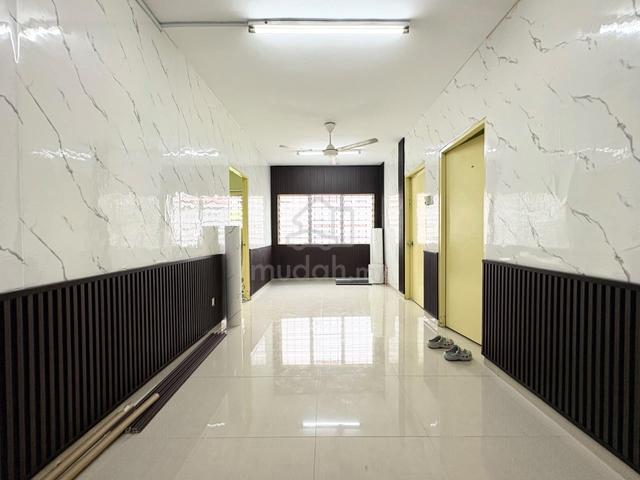 Rumah Pangsa Impian 1
