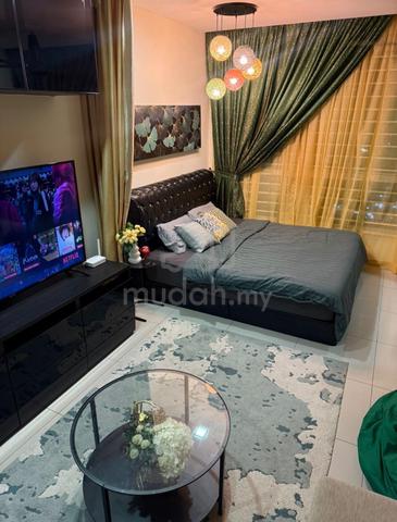 Very big room for rent at SETAPAK CENTRAL MALL 1