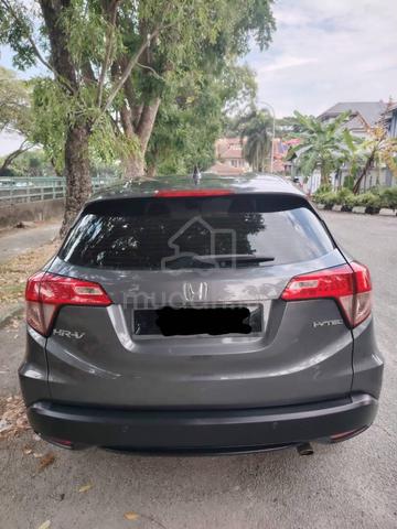 2015 Honda HRV 1.8 V - Direct Owner - 2