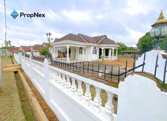 Banglo Untuk Dijual di Kubang Kerian 1