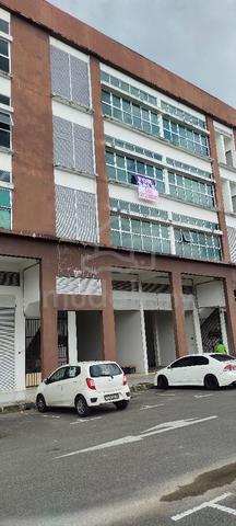 Intermediate 4 storeys shop houses  4