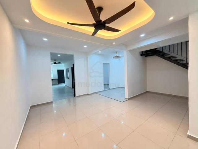FACING OPEN RENO 2 Storey Terrace Jalan Kemboja Bukit Sentosa Rawang 1