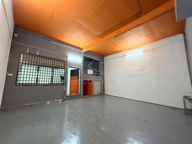 Double Storey/ Shoplot/ Impian Emas/ Ground Floor/ Skudai/ Below Marke 1