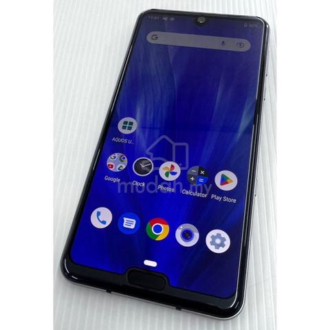 sharp aquos r3  - photo 2 of 2