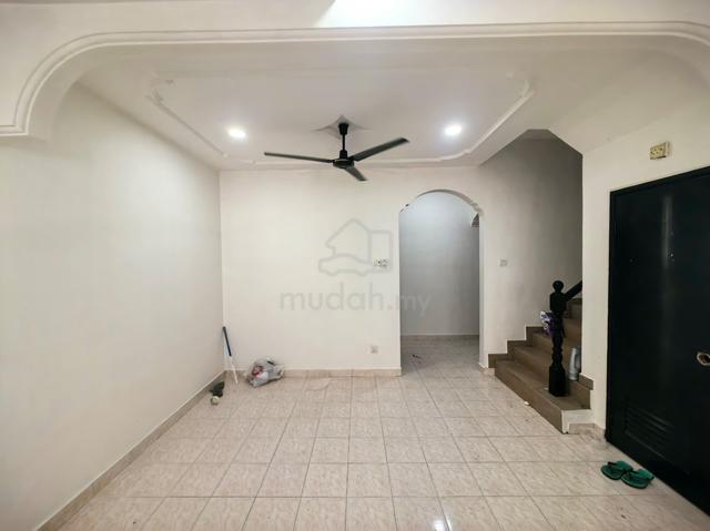 Double/ Jalan ceria/ Tuas/ Ciq/ Partial/ 4bed/ Nusa indah/ 2700 1