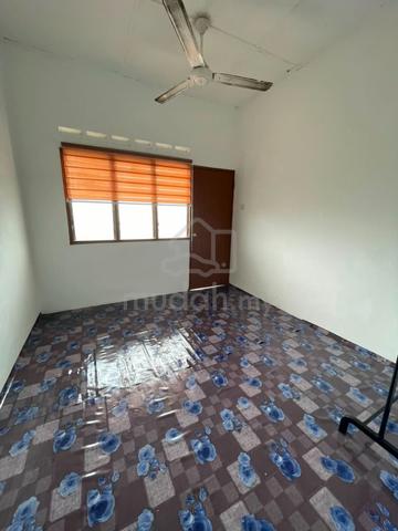 Shoplot 650k Taman Daya 1