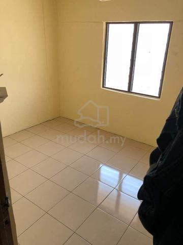 Sri Subang Apartment 1