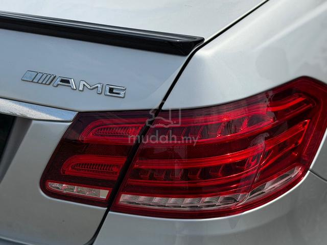2015/17 Mercedes Benz E250 AMG (CBU) 2.0 - 5