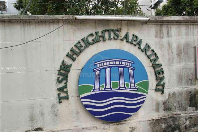 Tasik Heights Apartment 1
