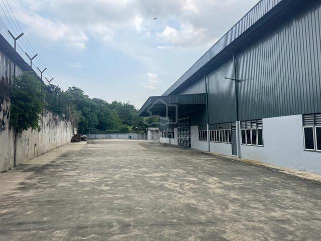 Detached Factory For Sale at Jalan Semenyih 1