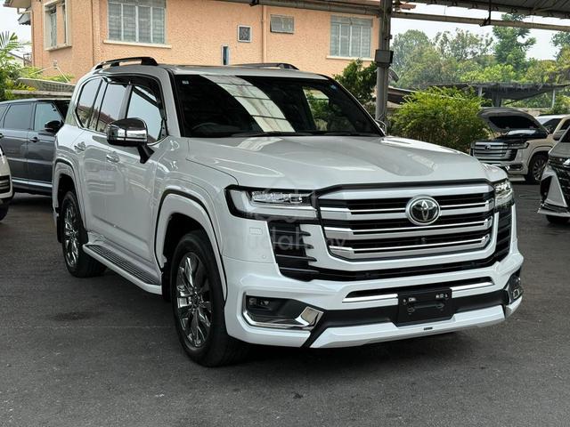 2023 Toyota Land Cruiser 300 ZX 3.5 Modellista - 1